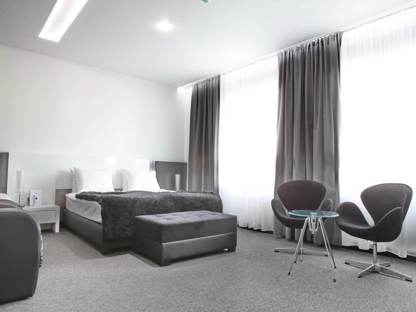 Photo - Nova City Hotel Signature Collection
