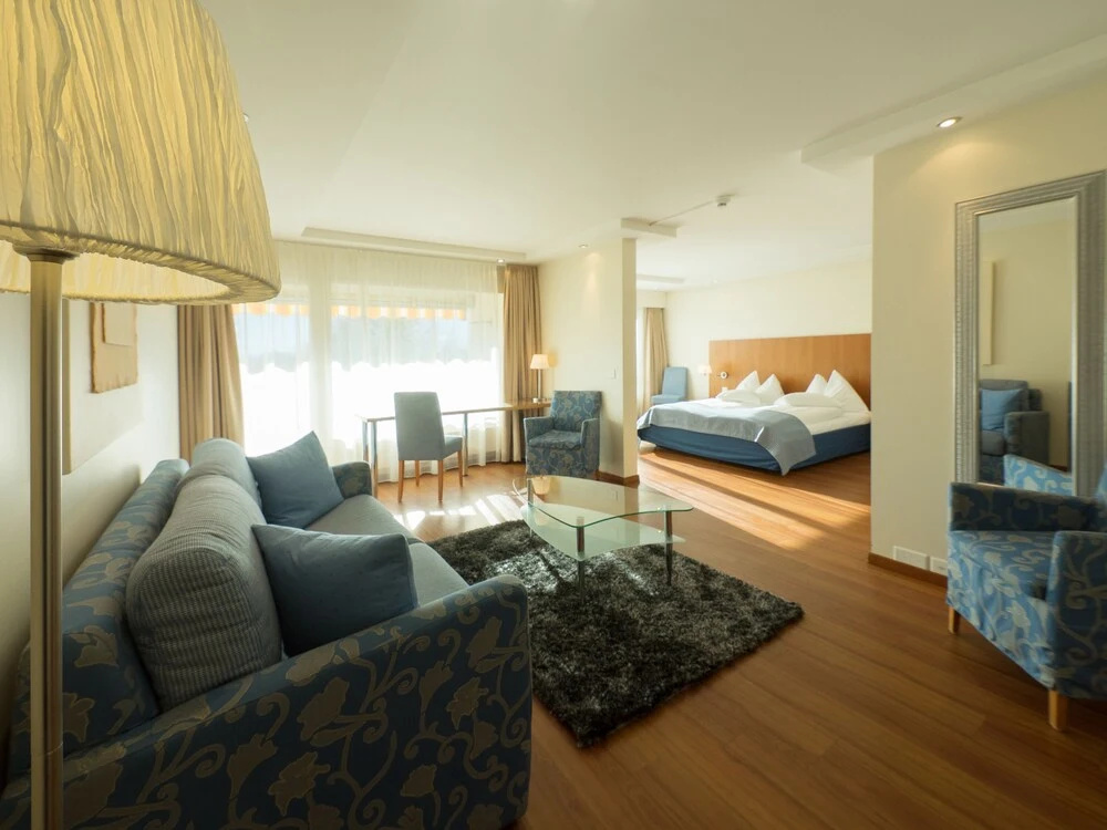 Photo - Hotel Holiday