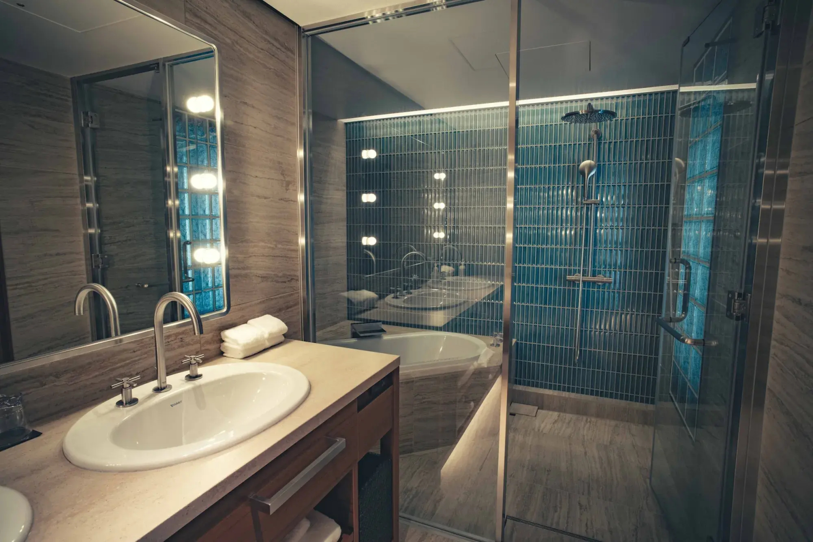 Photo - The Aoyama Grand Hotel