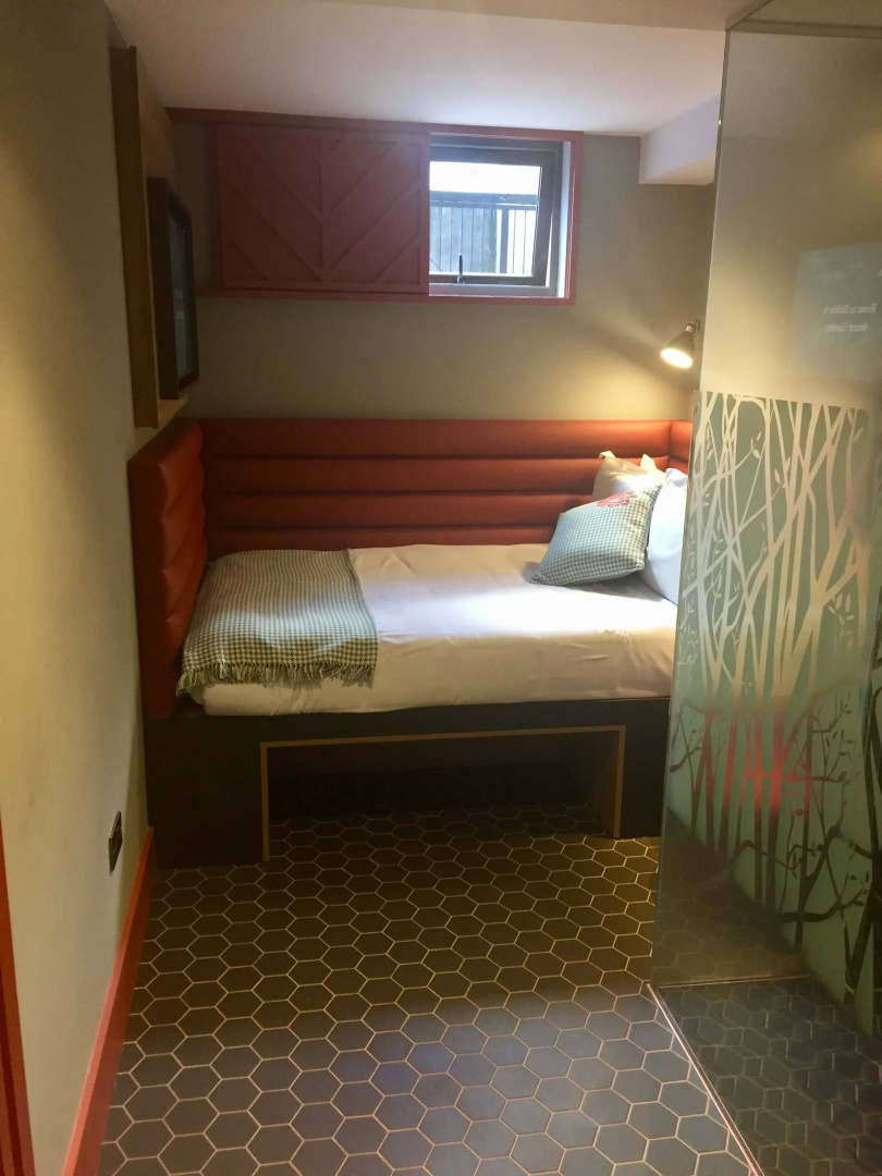 Photo - Iveagh Garden Hotel