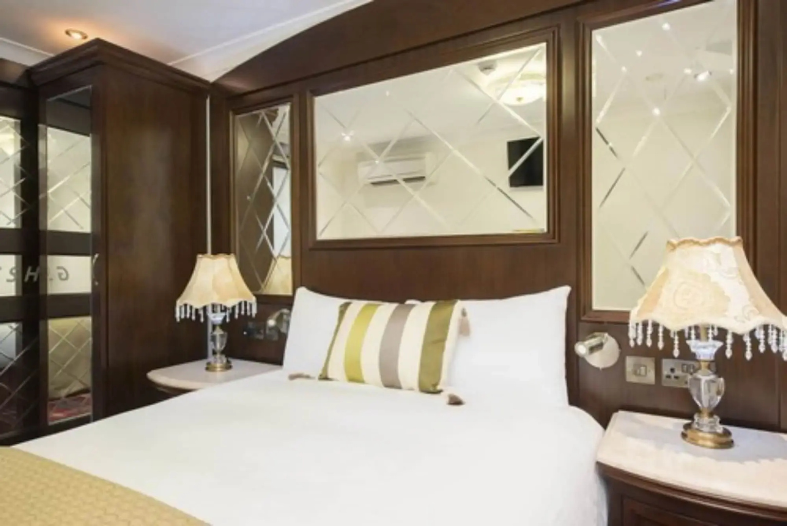 Photo - George Street Hotel