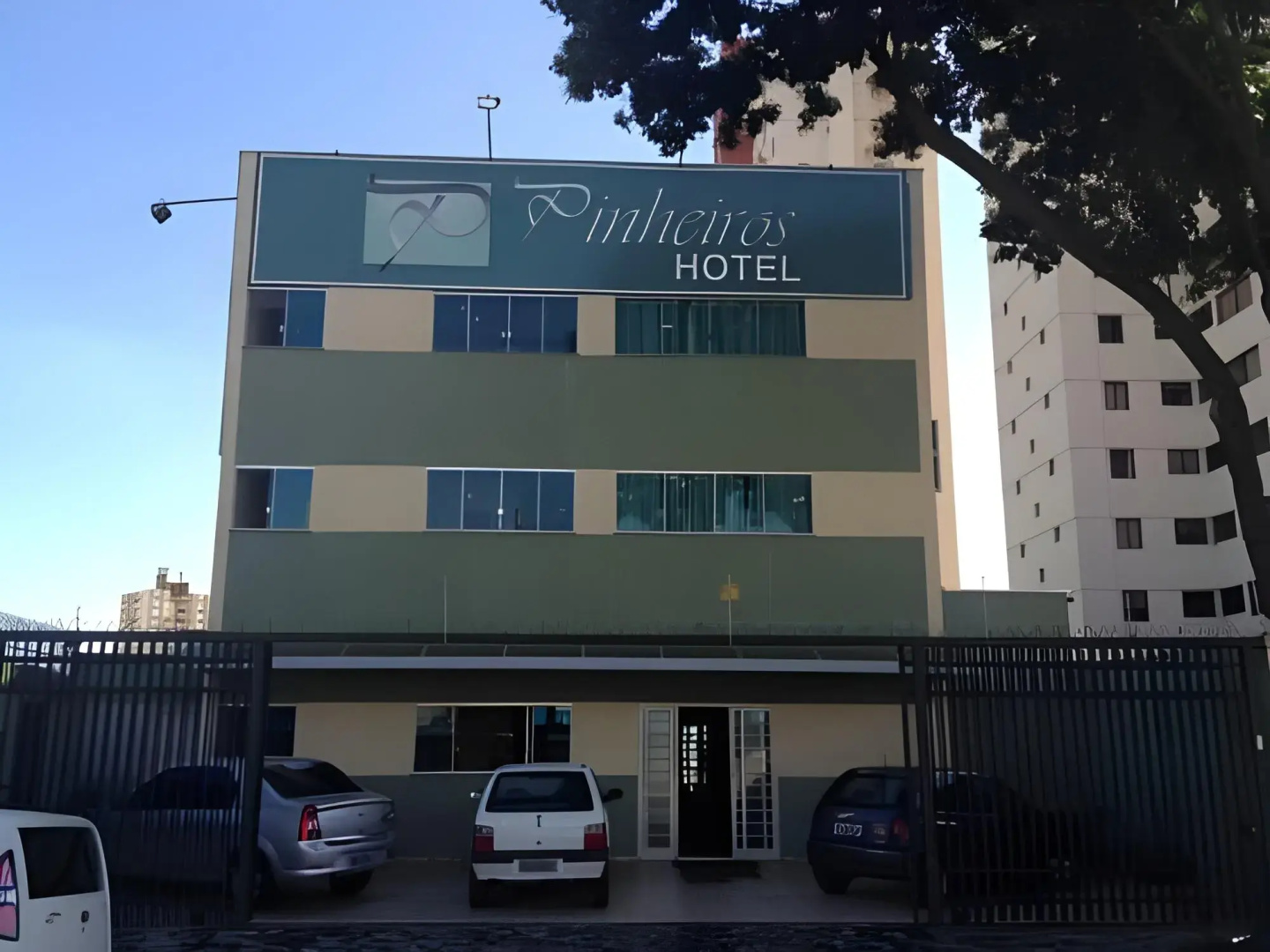 Foto - Pinheiros Hotel