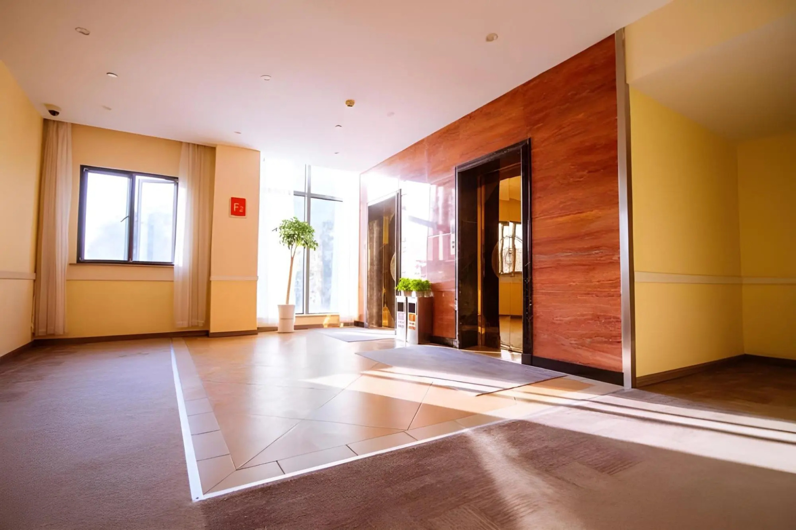 Homeinn · neo (Shanghai International Tourism Resort Xiuyan Road Subway Station)
