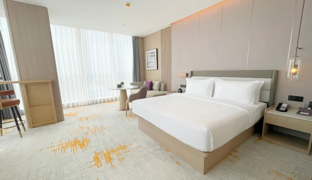 Elong Hotel Jakarta PIK