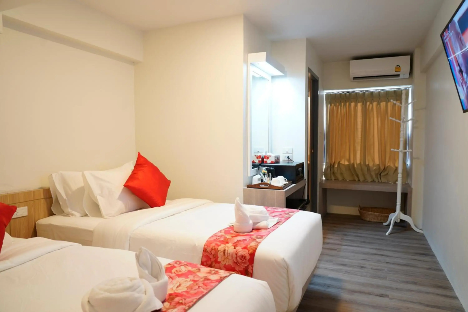 Photo - Wild Orchid Villa Bangkok