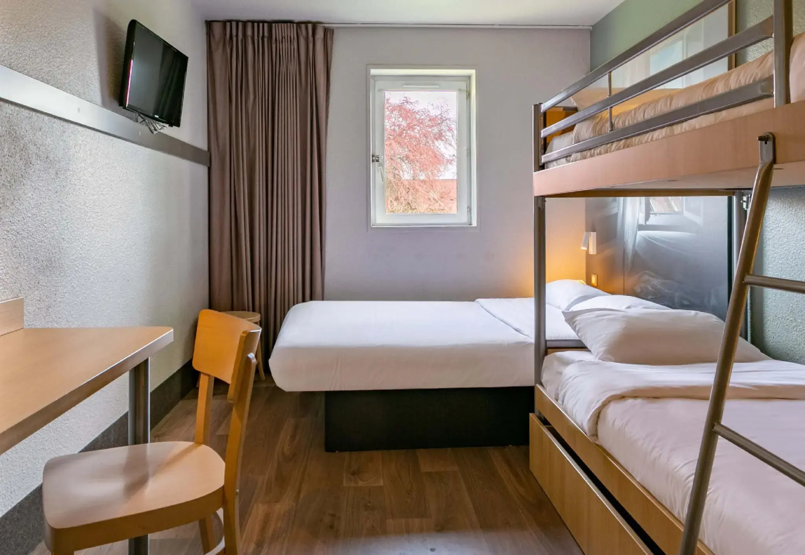 Photo - B&B HOTEL Strasbourg Nord Artisans