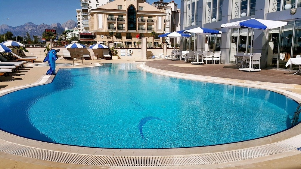 Photo - Blue Garden Hotel
