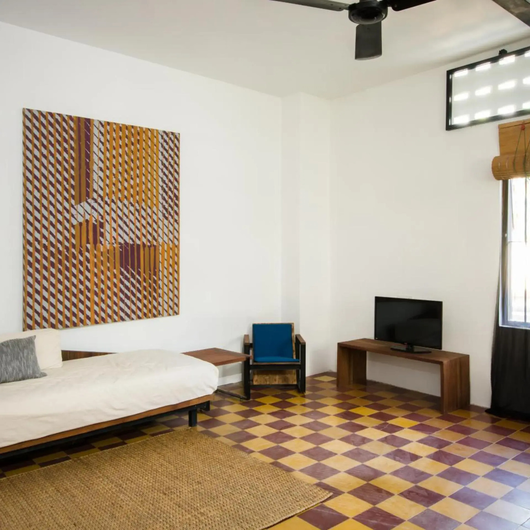 Photo - Pages Rooms