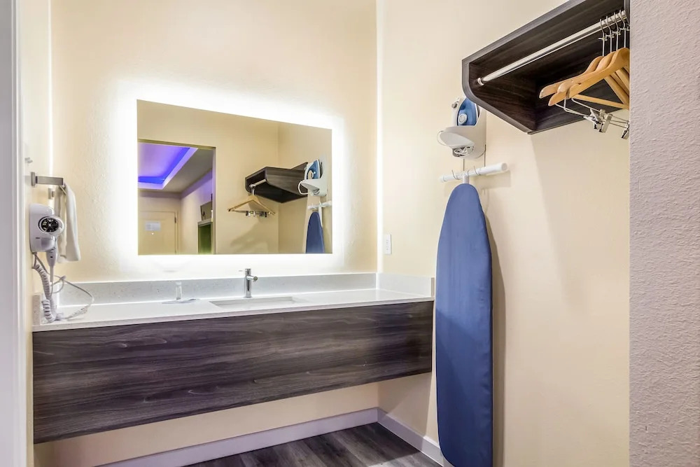 Foto - Scottish Inn & Suites Houston Willowbrook