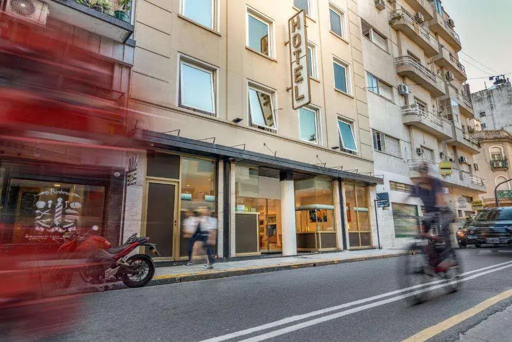 Photo - Up Congreso Hotel