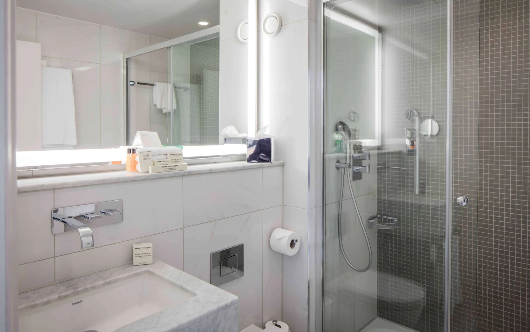 Photo - Hilton London Angel Islington