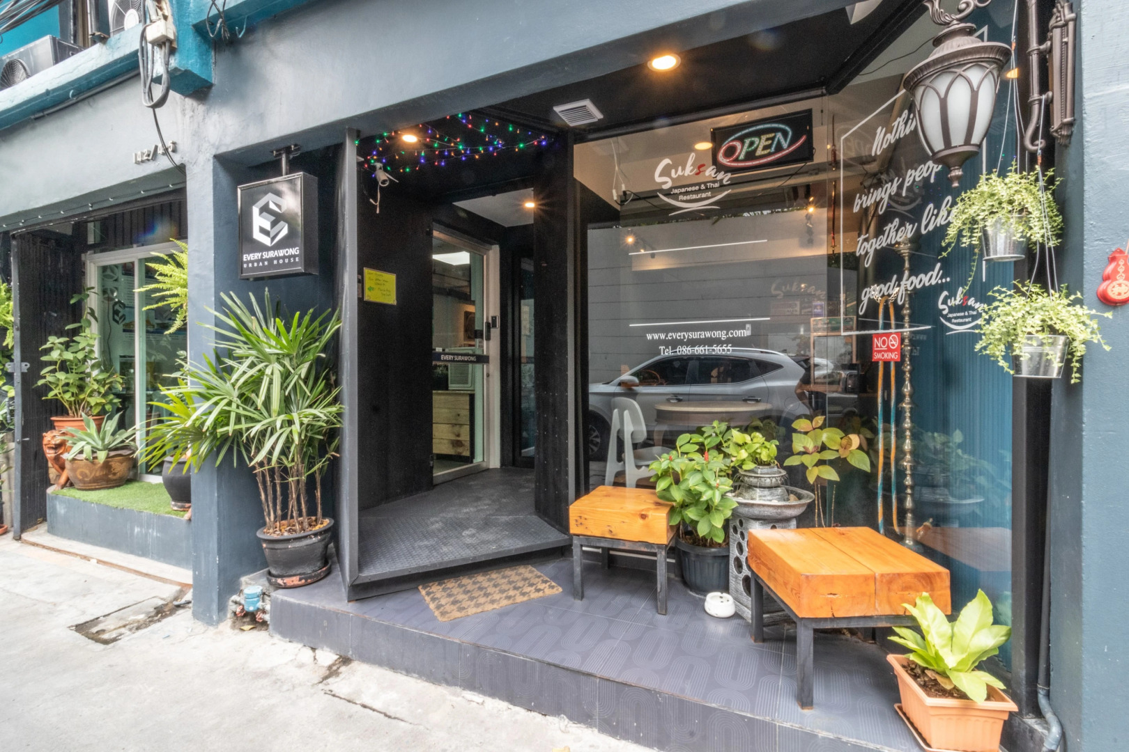 Foto - Every Surawong