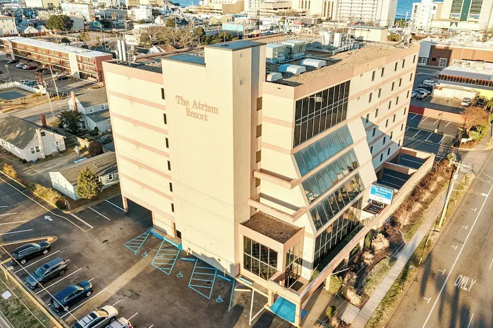 Photo - The Atrium Resort, Virginia Beach by Vacatia
