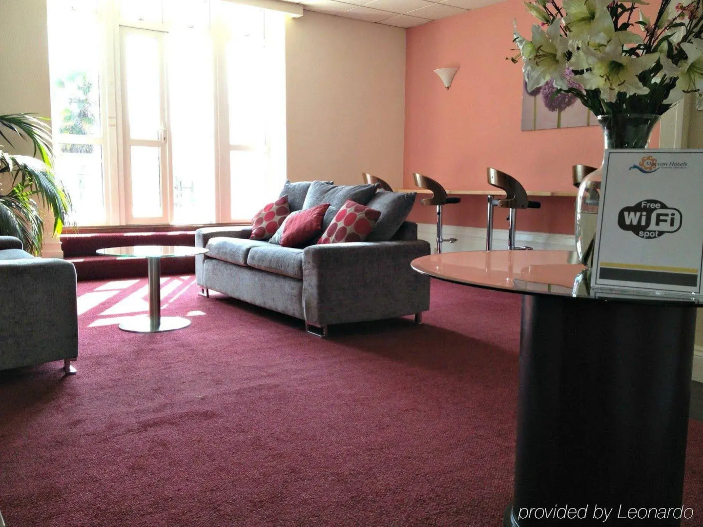 Photo - The Norfolk Lodge Hotel