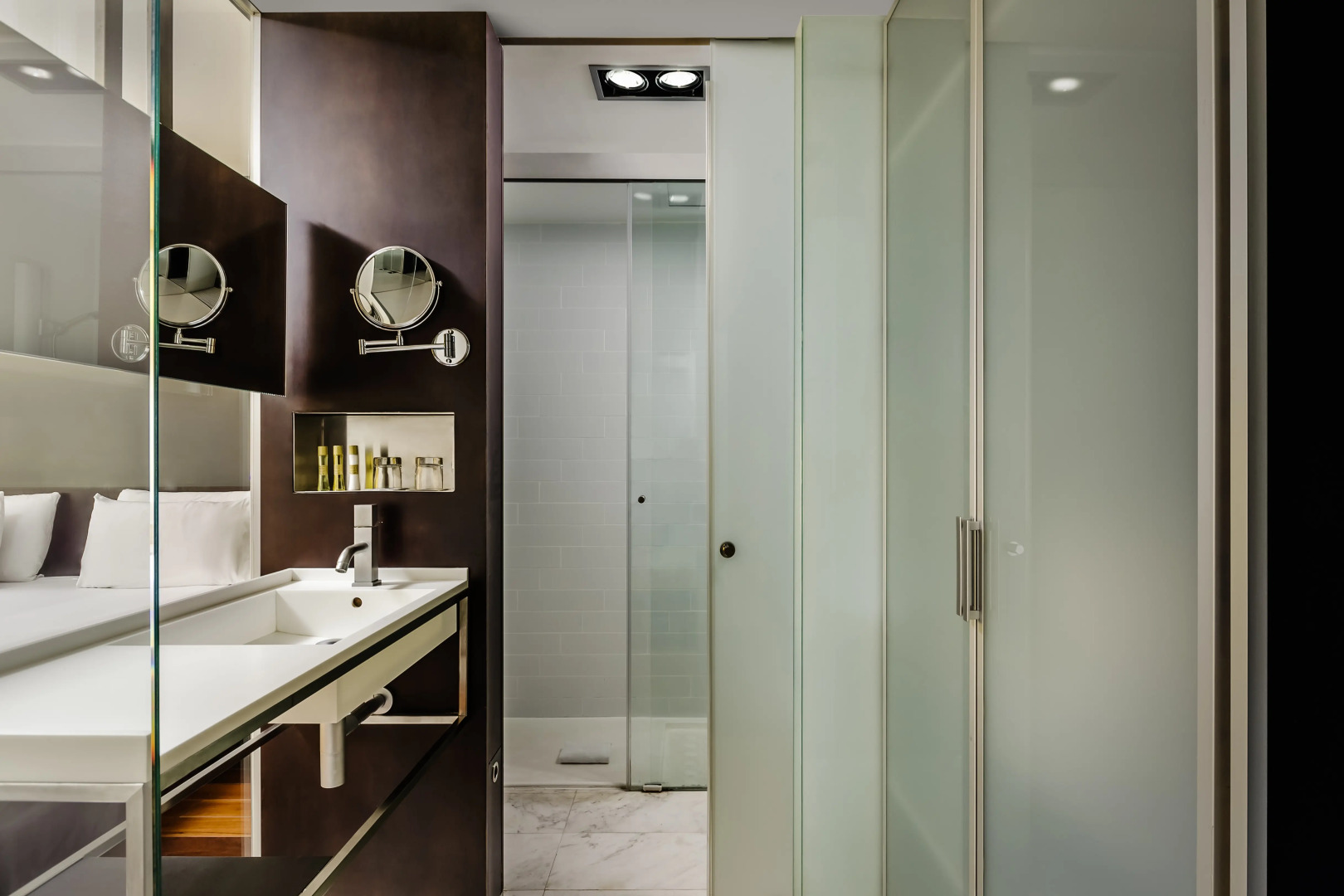 Foto - Ikonik Anglí