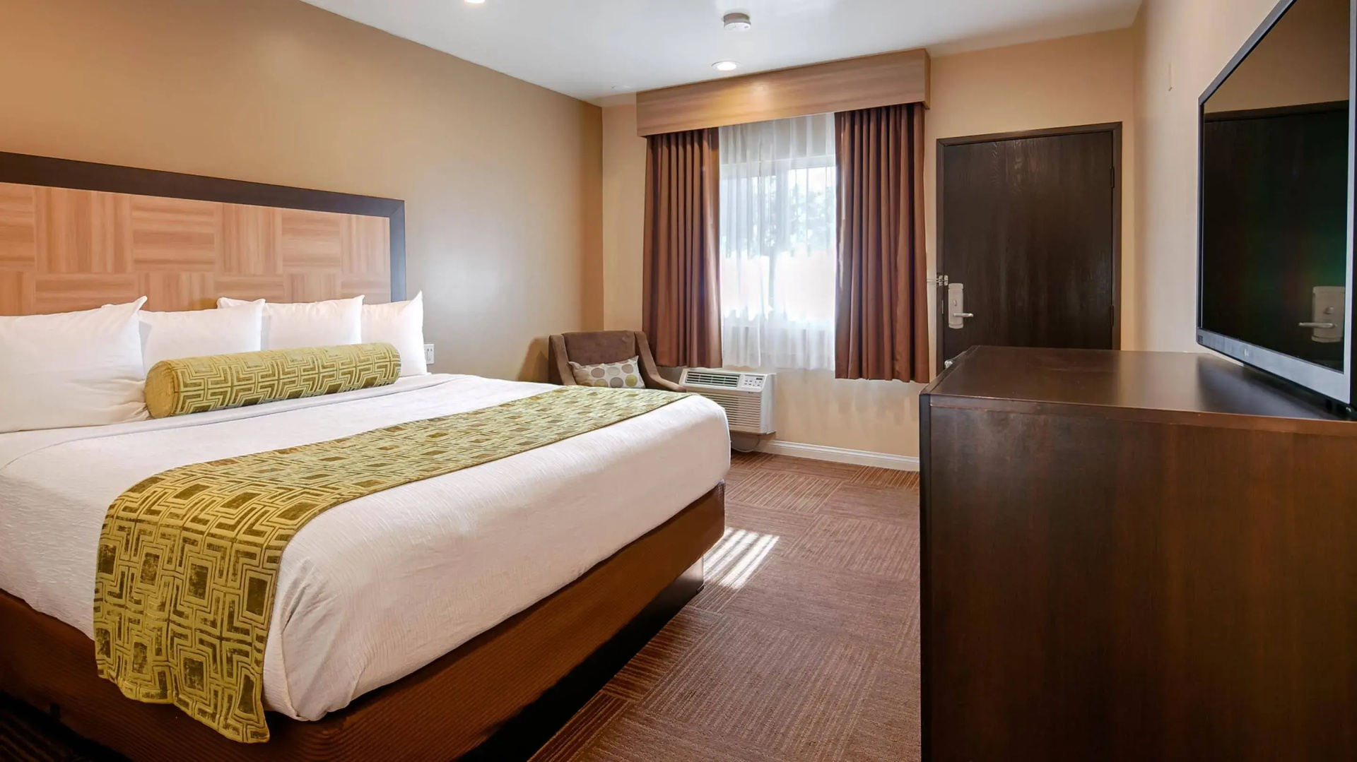 Photo - Best Western Plus Glendale