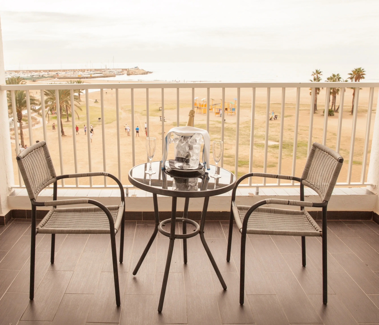 Foto - Hotel Brisamar Suites