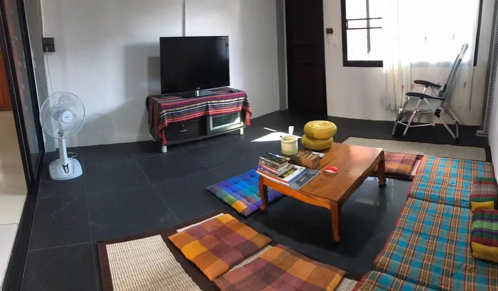 Photo - Tangmo House