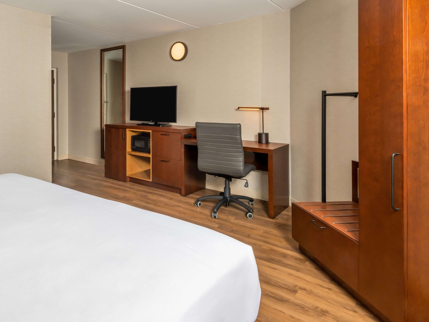 Photo - Comfort Inn Kanata Ottawa West