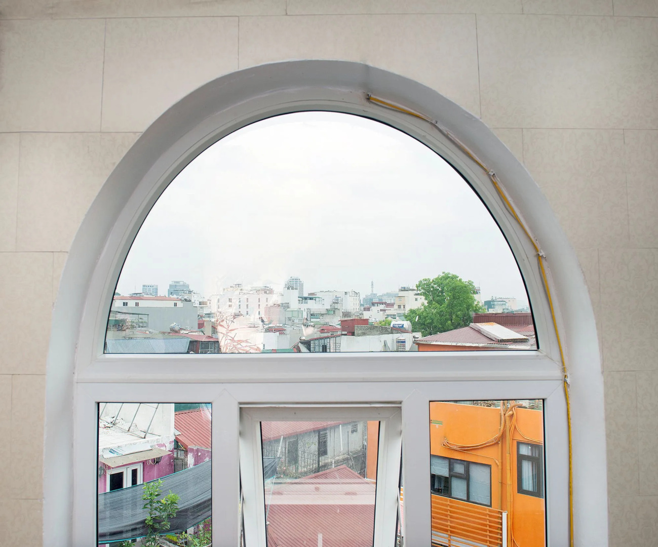 Photo - Prince II Hotel