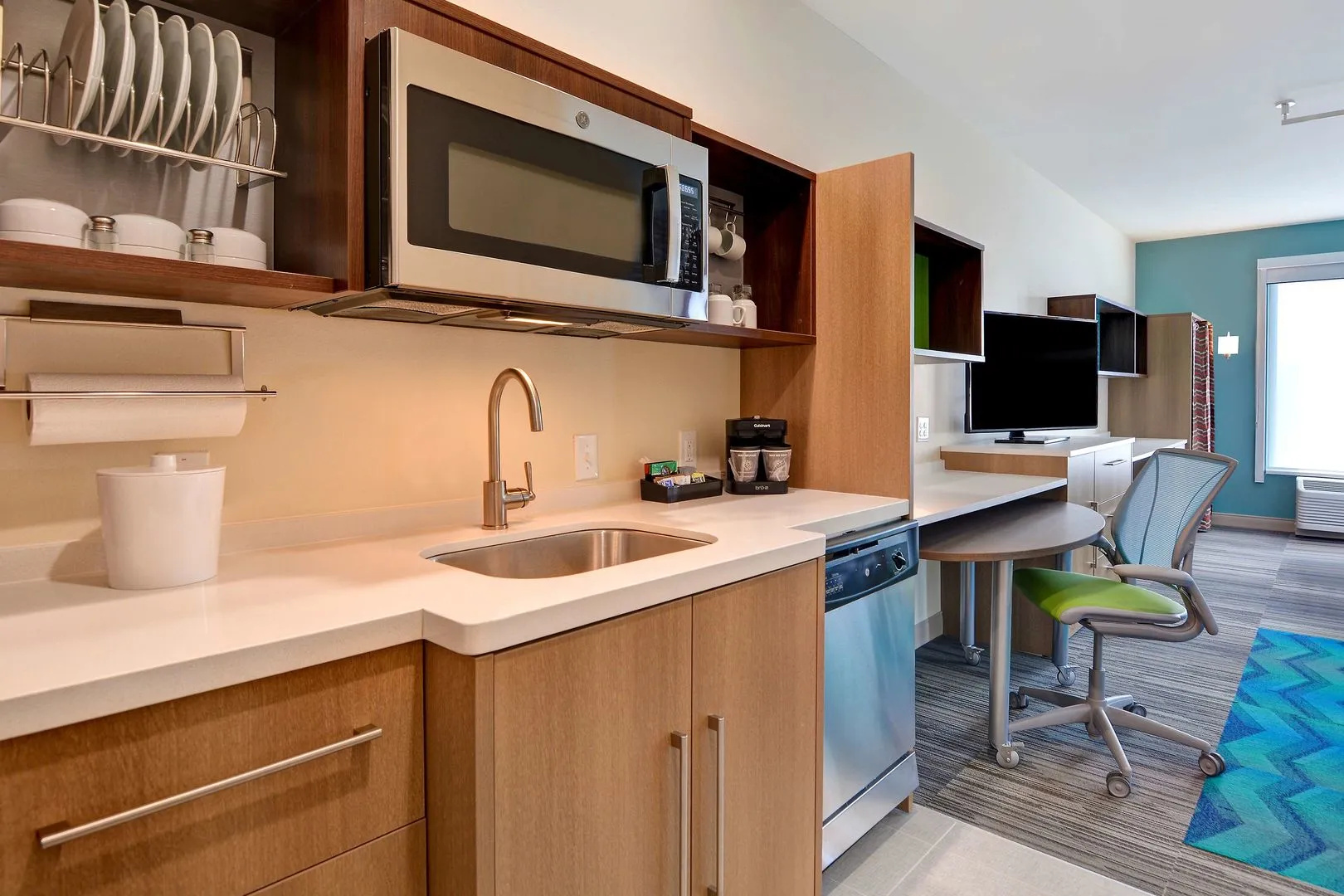 Foto - Home2 Suites by Hilton Savannah Midtown, GA
