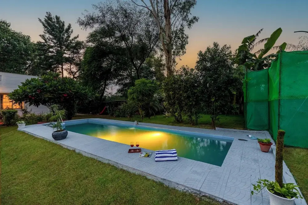 Foto - Alaya Stays 3 BHK Pet friendly with Pvt Pool - Daffodil