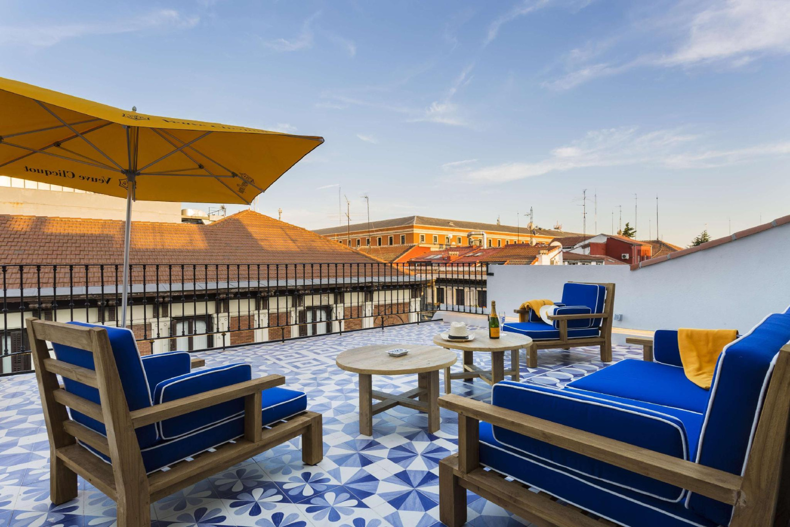 Photo - Only YOU Boutique Hotel