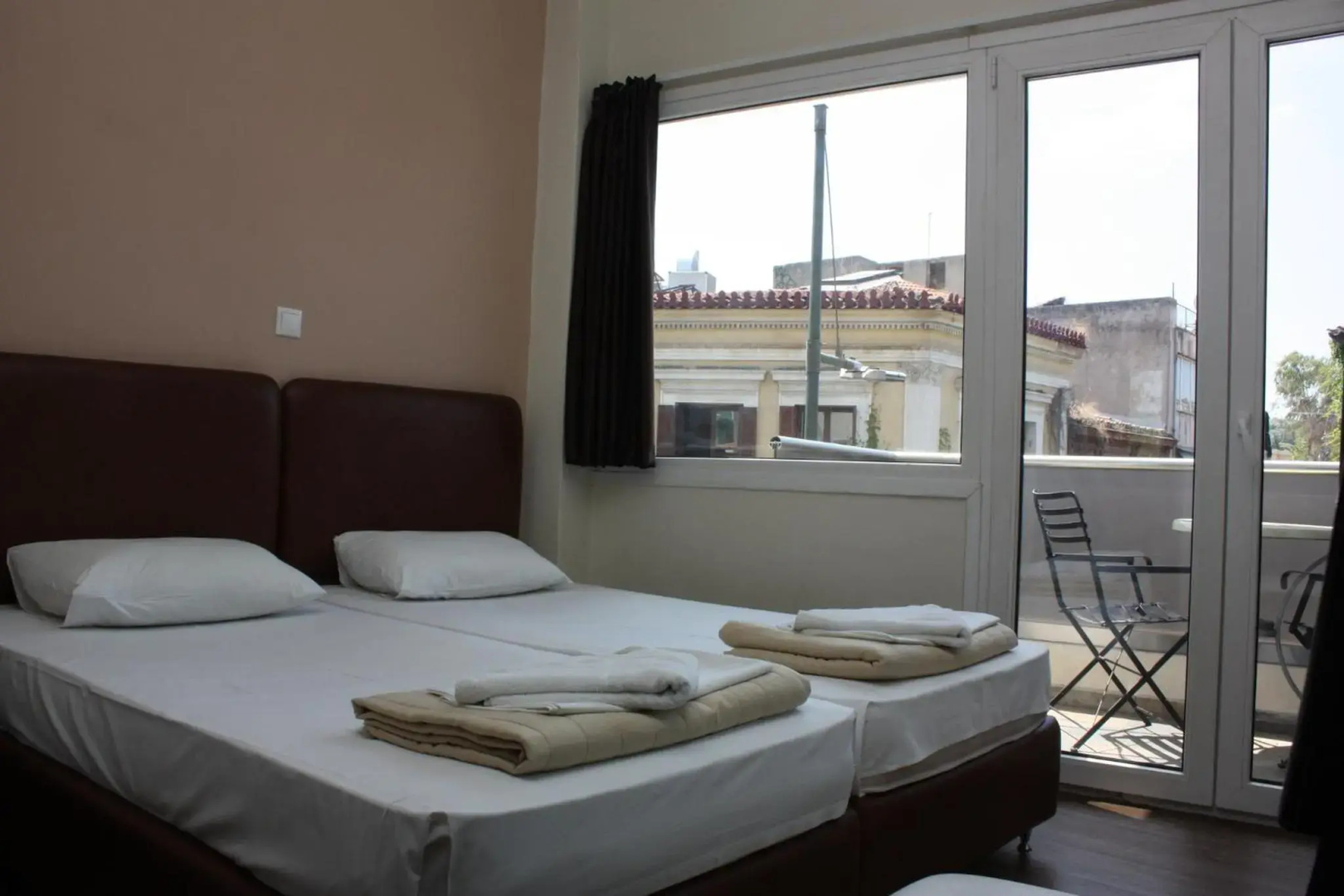 Photo - Pella Inn Hostel