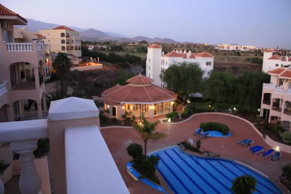 Photo - Michelangelo Resort Apartments