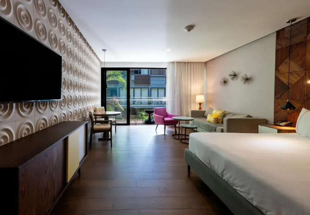 Photo - The Fives Downtown Hotel & Residences, Curio Collection by Hilton