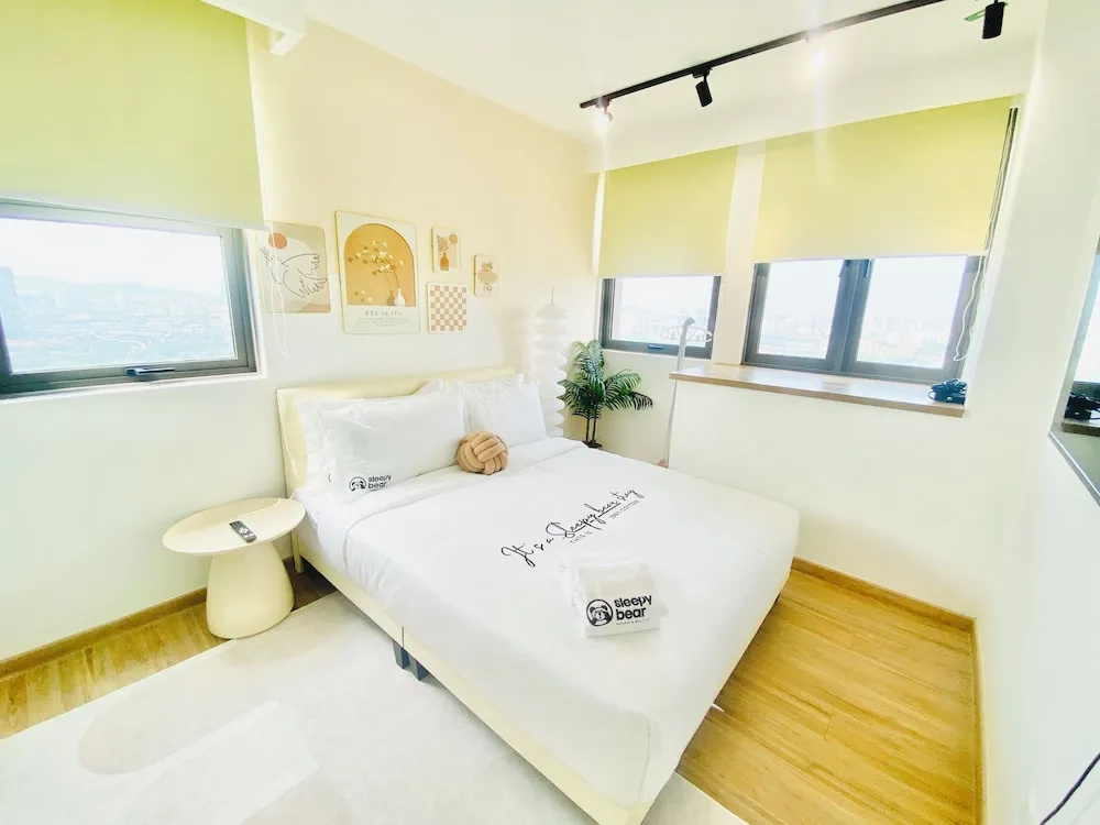 Riveria City KL Sentral by Sleepy Bear