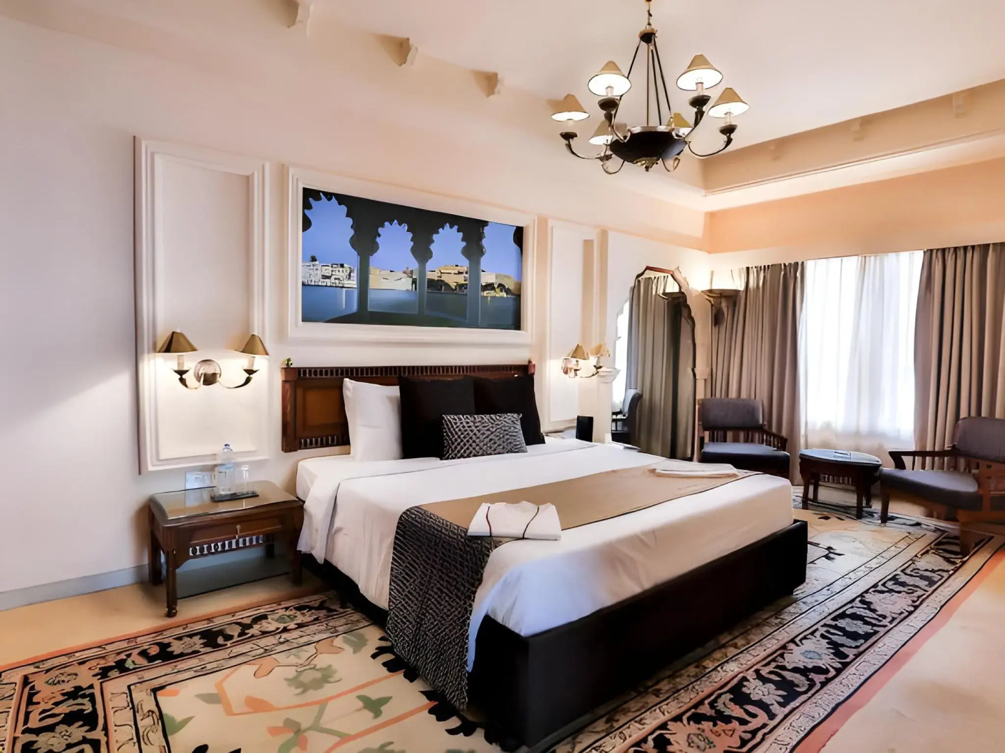 Photo - Sun-n-Sand Mumbai Juhu Beach