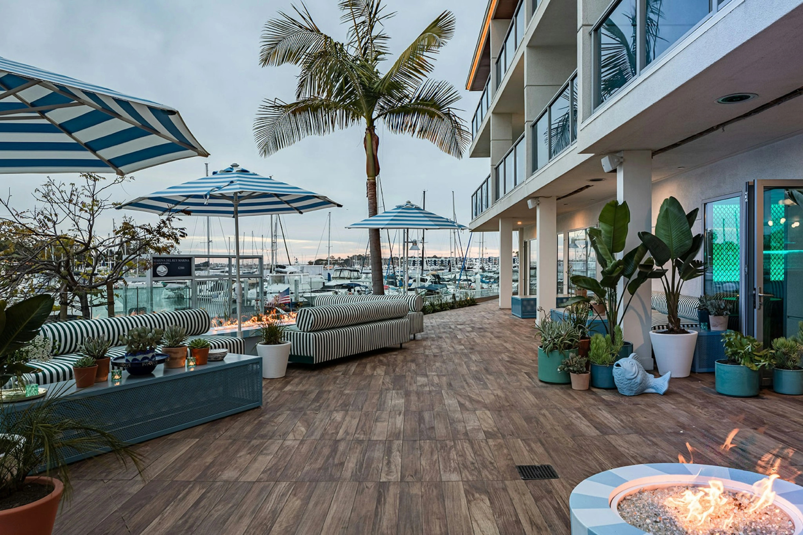 Photo - Marina del Rey Hotel