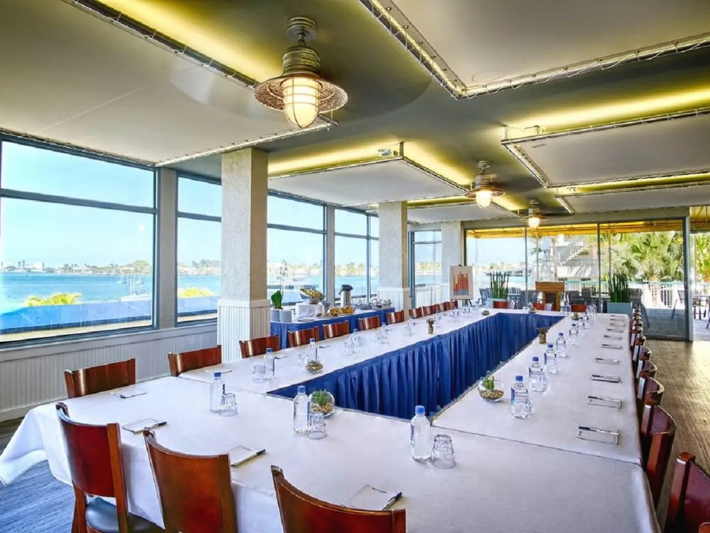 Photo - Palm Tree Club Miami Hotel