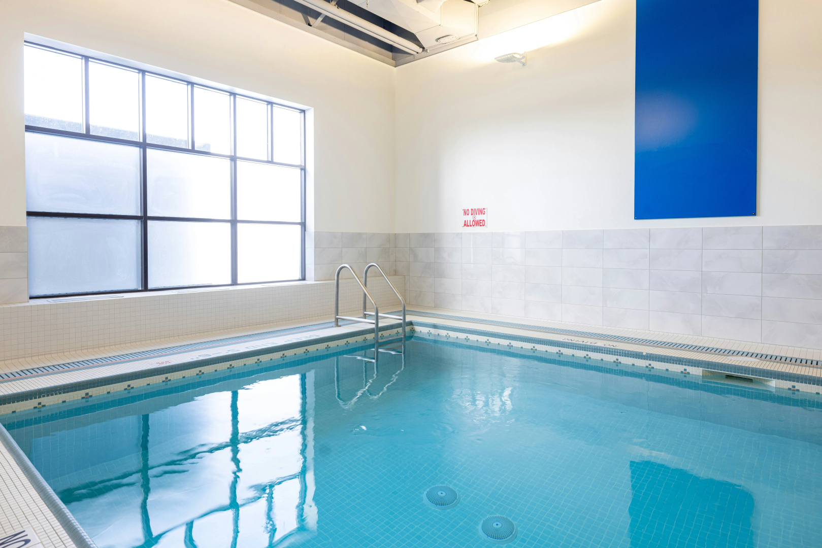 Photo - DoubleTree by Hilton Calgary North