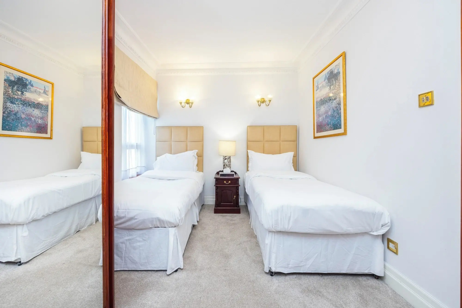 Photo - Carlton Court - Mayfair