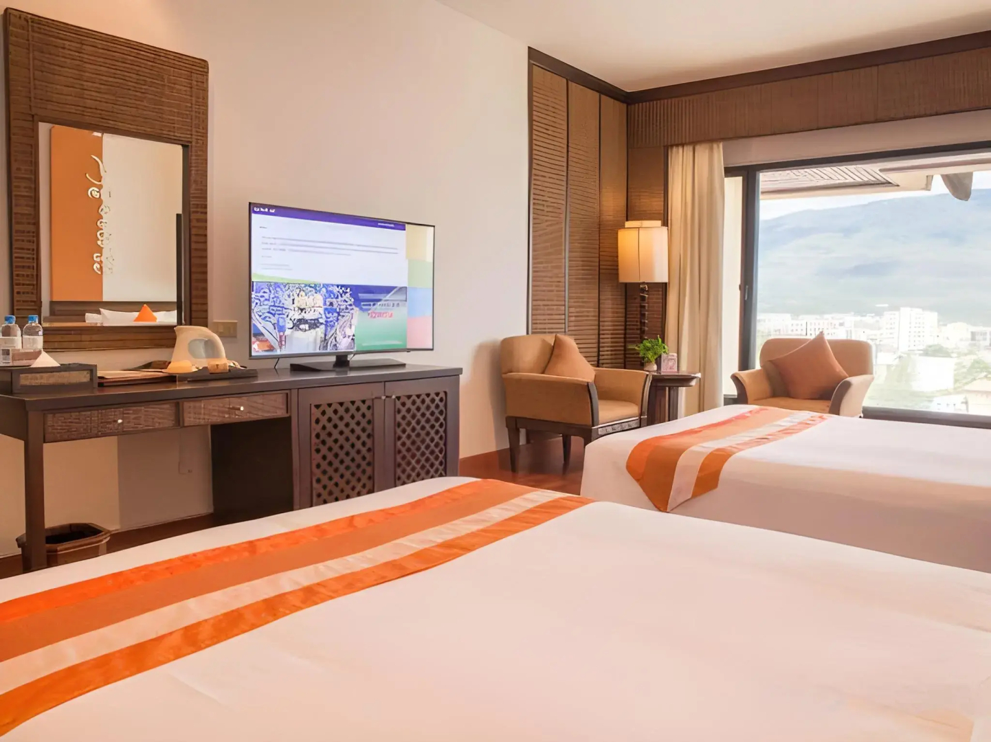Photo - Chiangmai Grandview Hotel & Convention Center