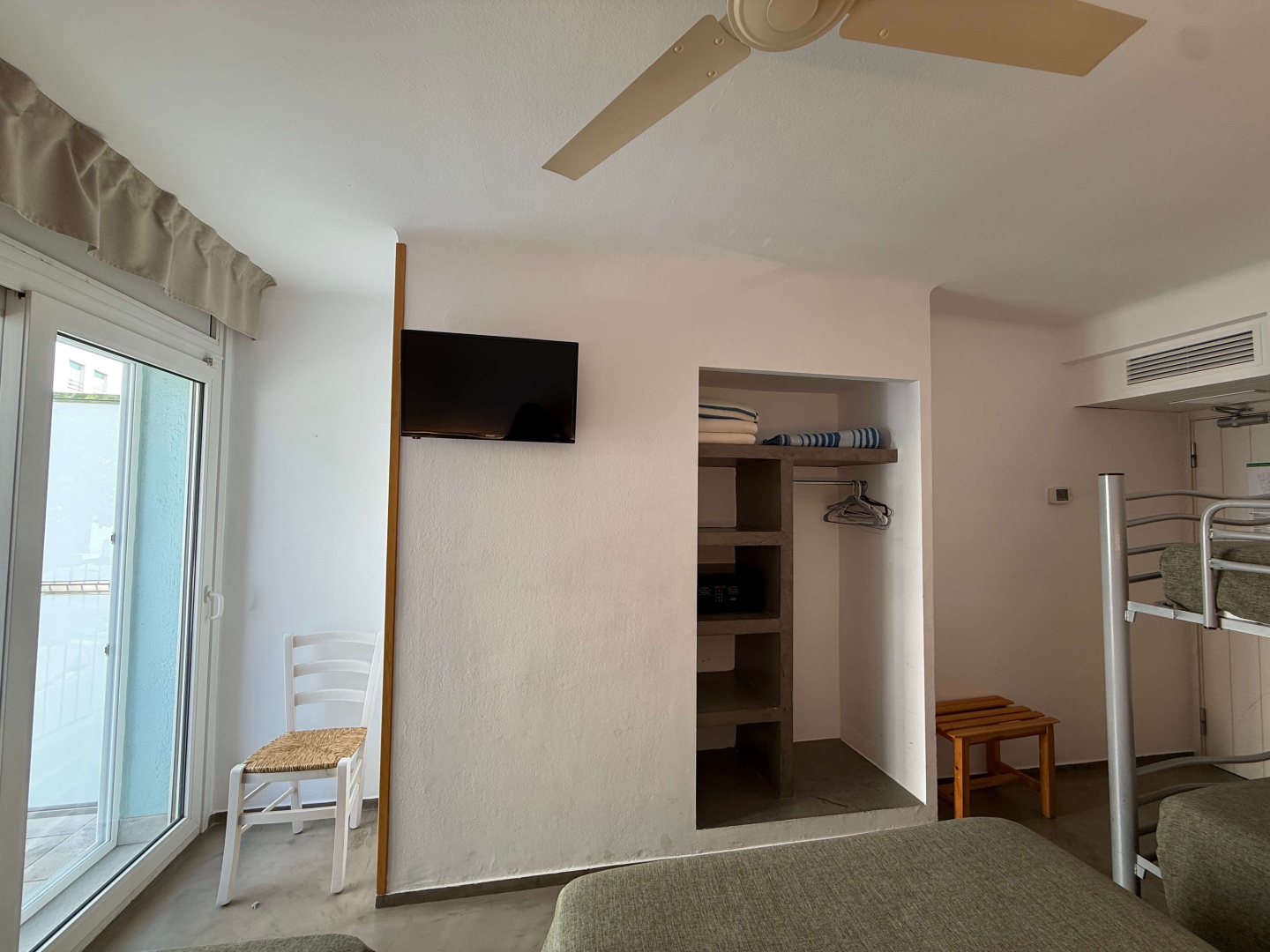 Photo - Hostal ROM Familiar