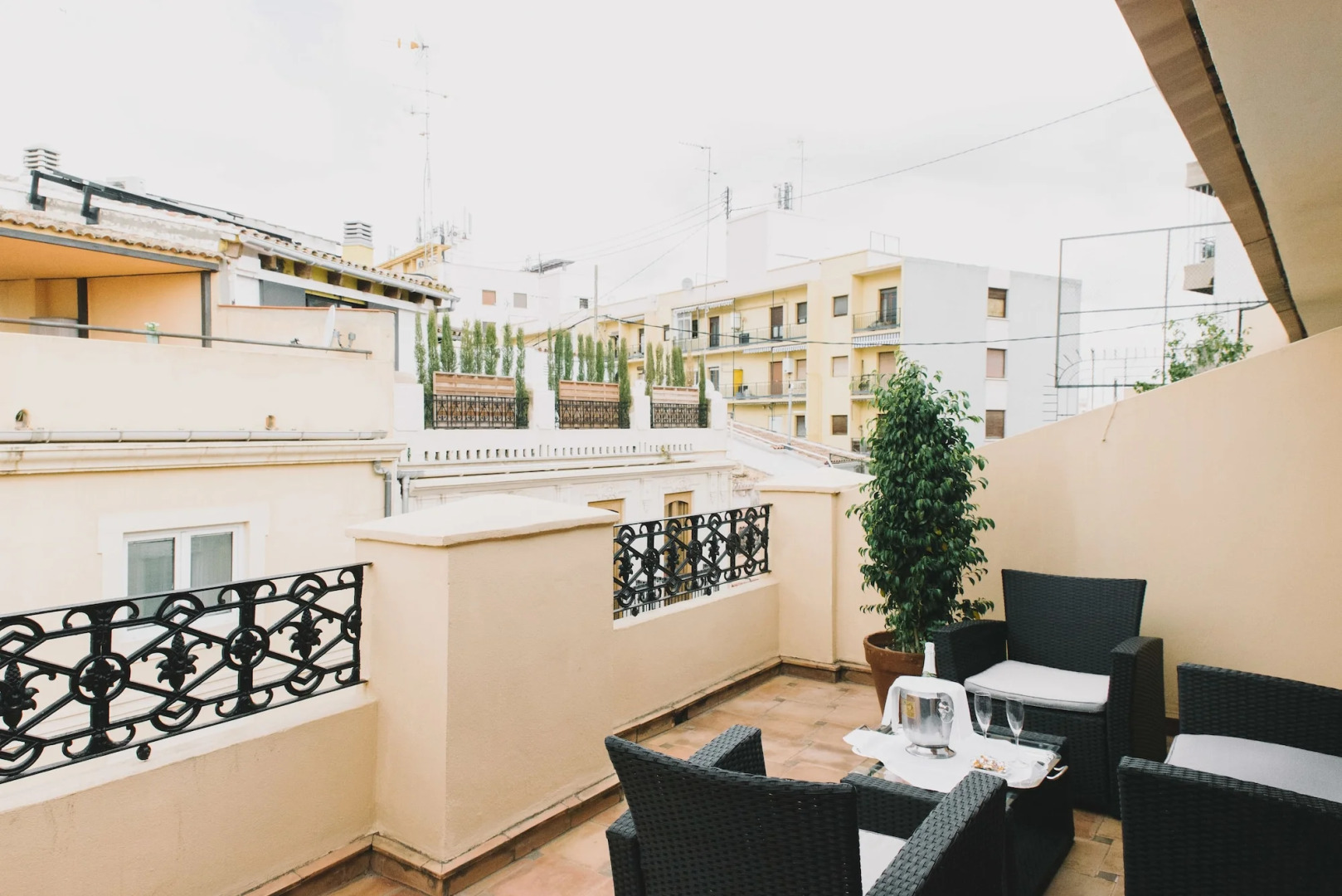 Foto - Ad Hoc Monumental 1881