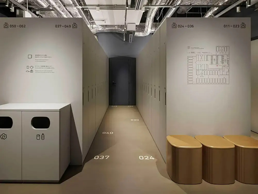 Photo - 9h nine hours Shinagawa station for men