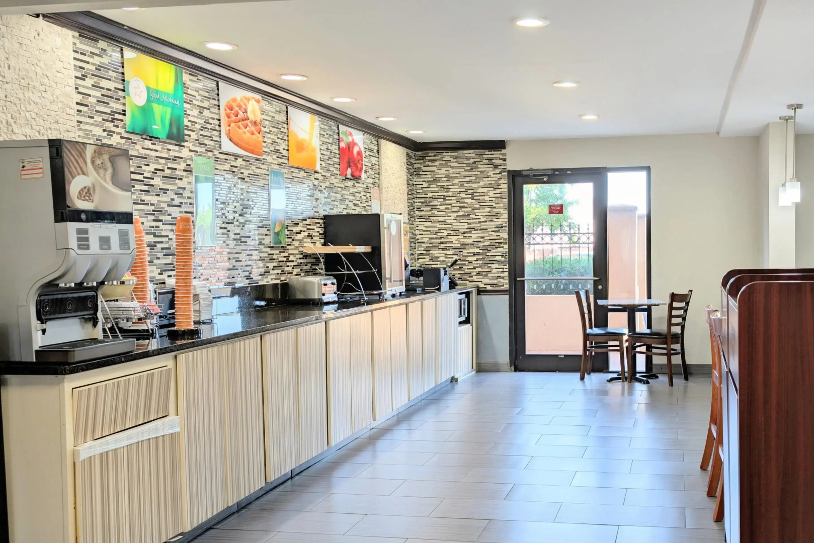 Photo - Quality Inn DFW Airport North