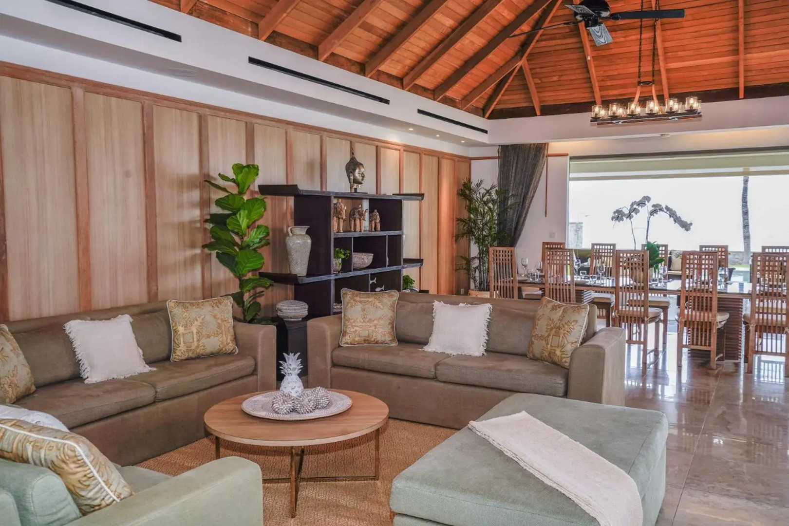 Foto - Miskawaan Beachfront Villas