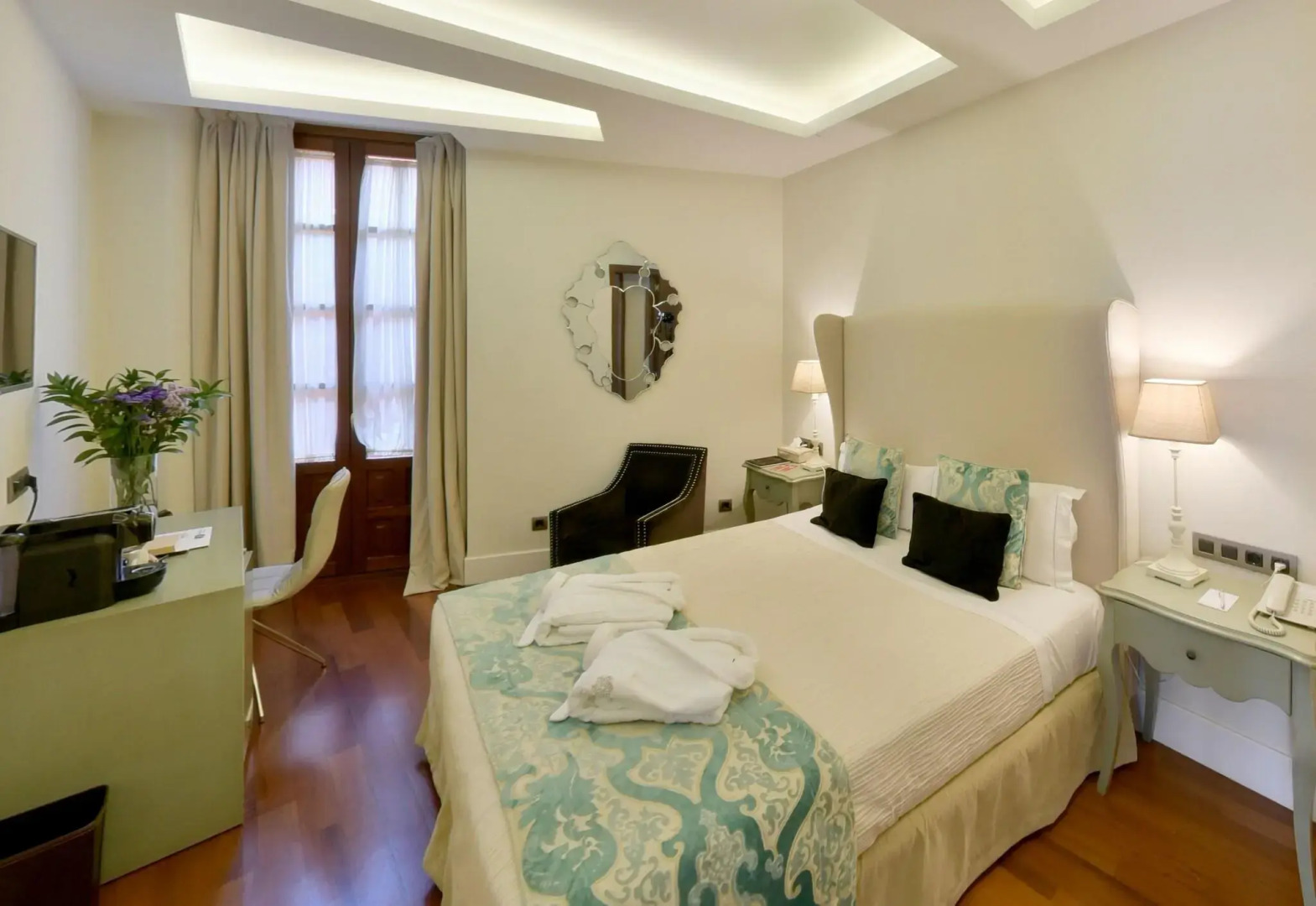 Photo - Palacio Pinello