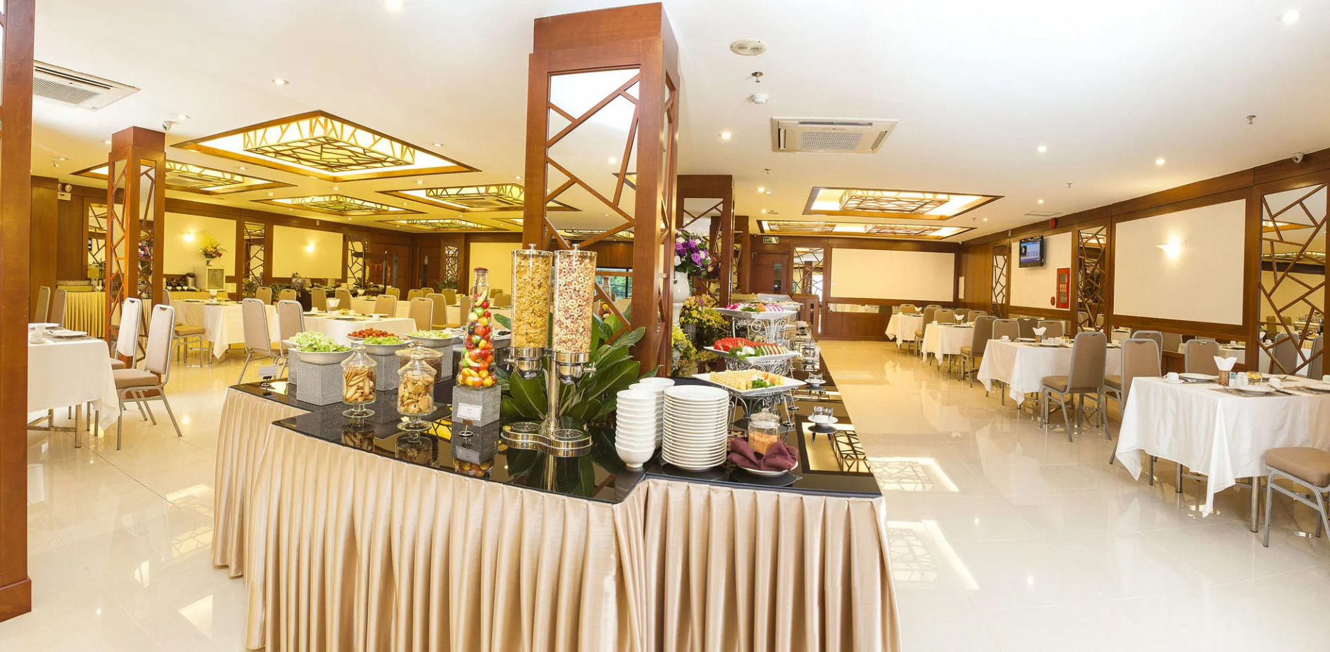 Photo - Vien Dong Hotel - Near Bui Vien Walking Street