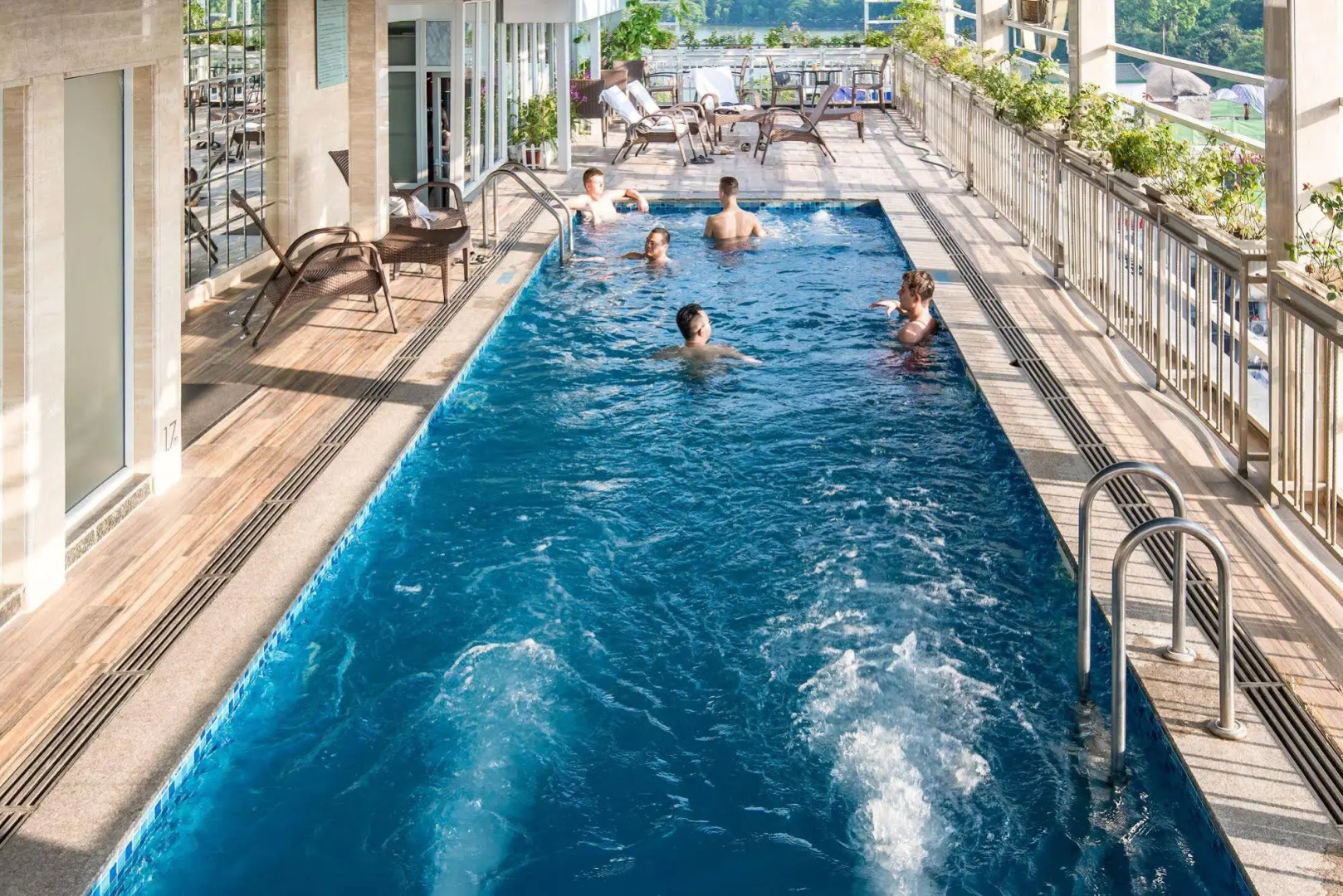 Photo - May De Ville Lakeside Hotel