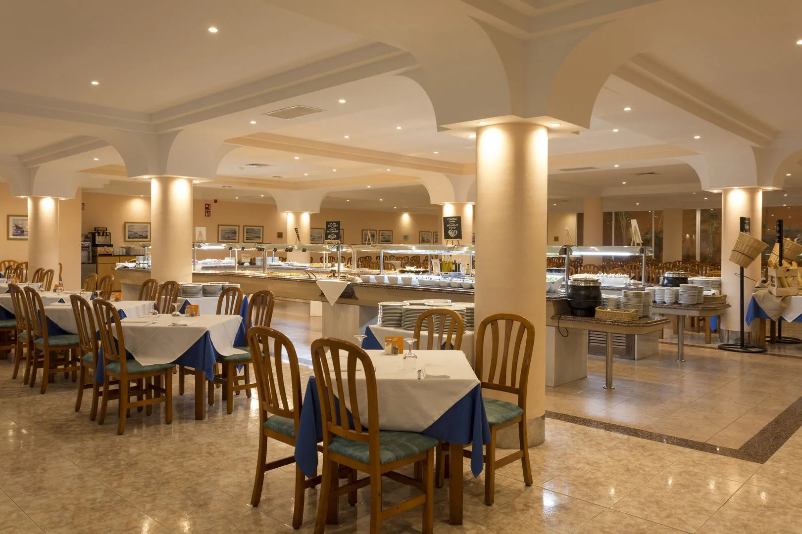 Photo - HSM Reina del Mar