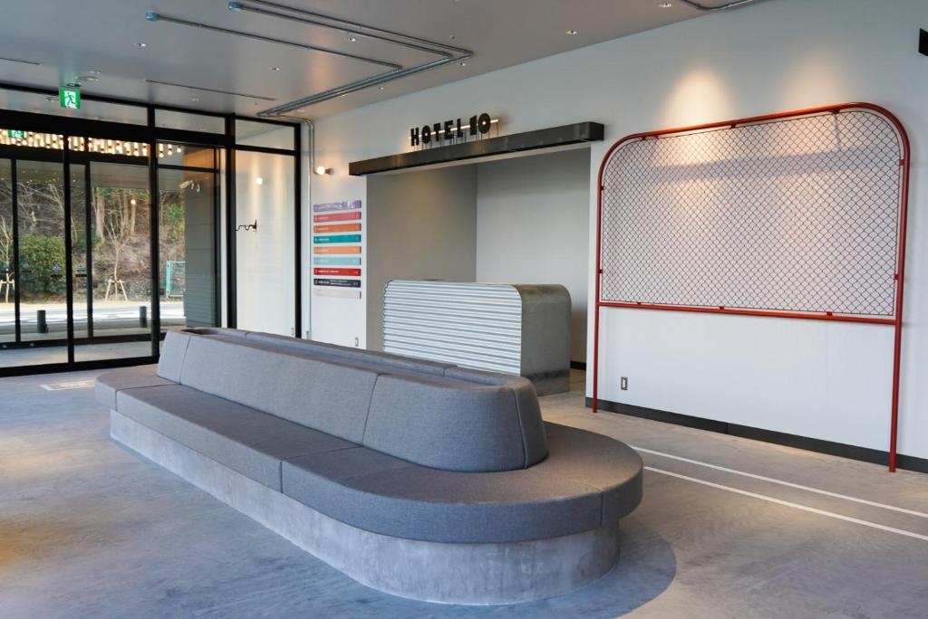 SETOUCHI KEIRIN HOTEL 10 by Onko Chishin