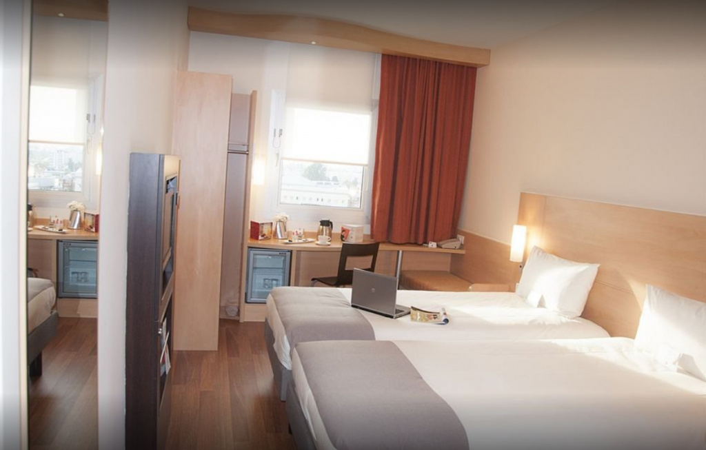ibis Adana