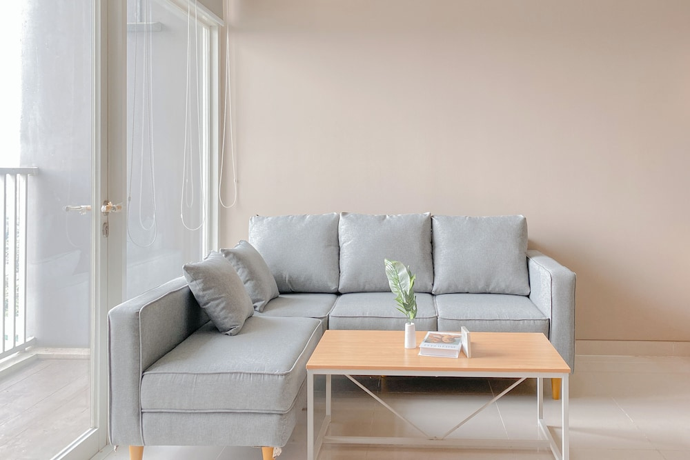 Best Deal and Elegant 2BR Apartment at Ciputra International