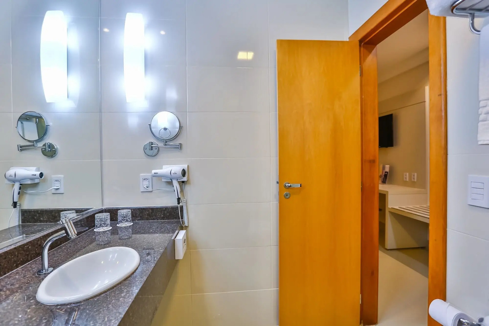 Photo - Golden Lis Hotel Boutique